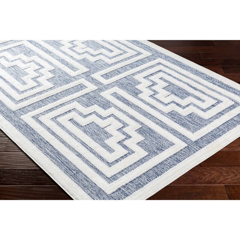 Livabliss San Diego Indoor/ Outdoor Geometric Area Rug