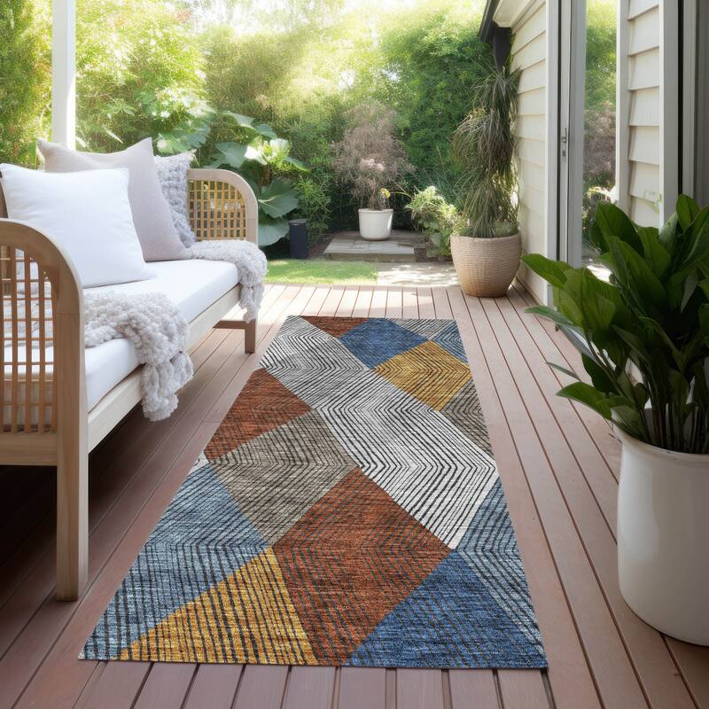 Machine Washable Indoor/ Outdoor Diamond Stripes Chantille Rug - Gray - 2'3" x 7'6"