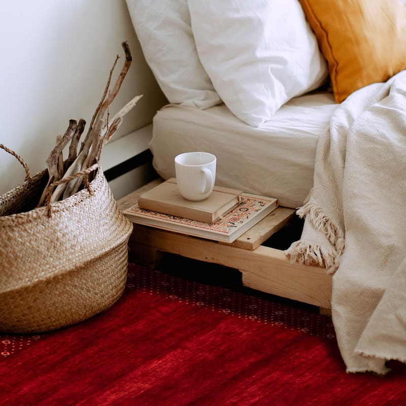 Kashkuli Gabbeh Red Rug 4'8" x 6'5" - 4'8 x 6'5
