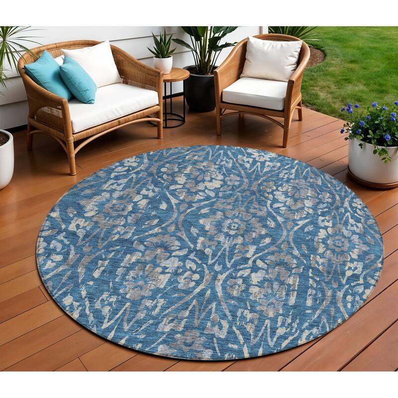 HomeRoots Floral Transitional Rectangle Outdoor Rug - 8' Round