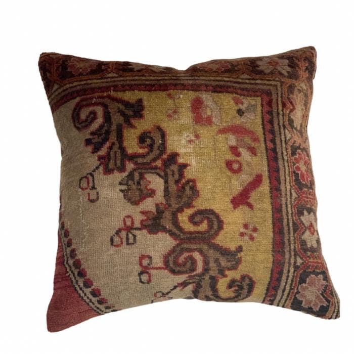 https://ak1.ostkcdn.com/images/products/is/images/direct/d43739f5c9fbfbd65d2039f8a6a8ffc573099e72/Canvello-Handmade-Vintage-Turkish-Rug-Pillow---20%27-X-20%27.jpg