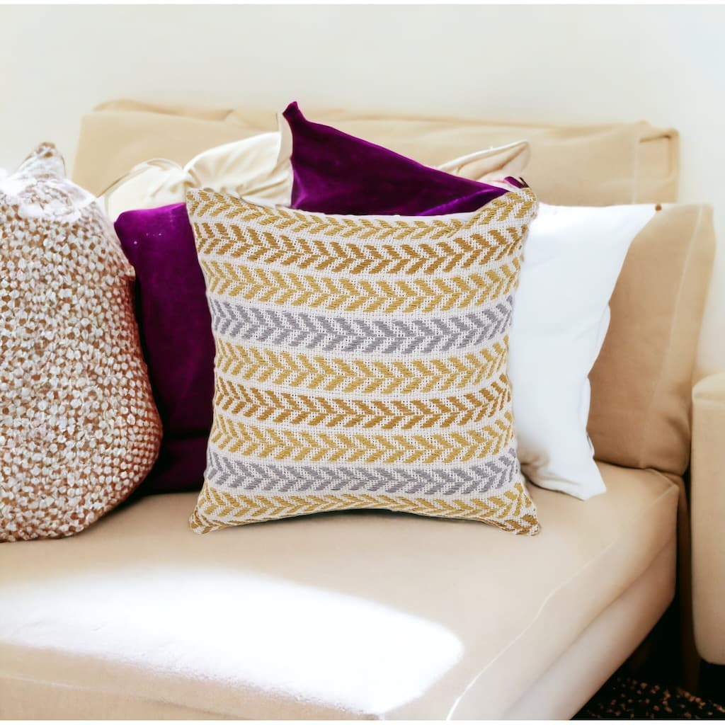 HomeRoots Set of Four 18" X 18" Orange Beach Chevron Cotton Zippered Pillow