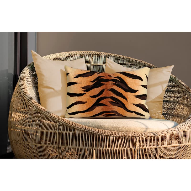 Liora Manne Visions I Tiger Indoor/Outdoor Pillow Brown 12"X20"