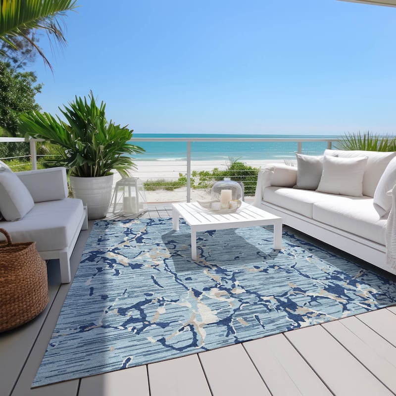 Machine Washable Indoor/ Outdoor Abstract Camo Chantille Rug