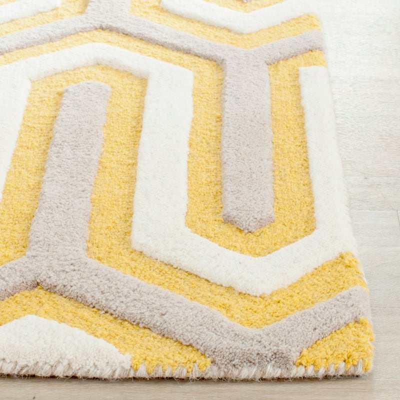 SAFAVIEH, Handmade Cambridge Faiza Modern Moroccan Wool Rug