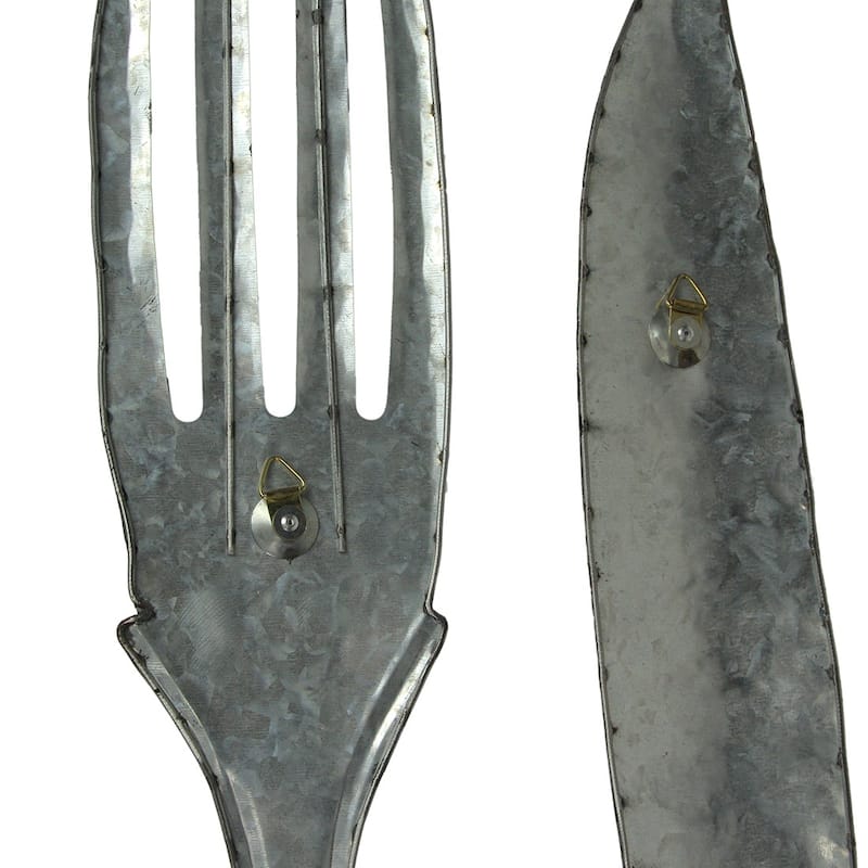 Zeckos 30 Inch White Metal Knife And Fork Wall Hangings (Set Of 2)