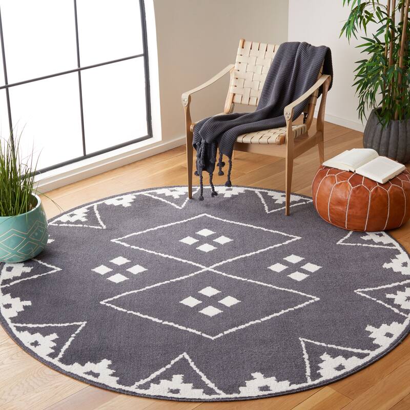 SAFAVIEH Pyramid Myrtice Moroccan Tribal Rug
