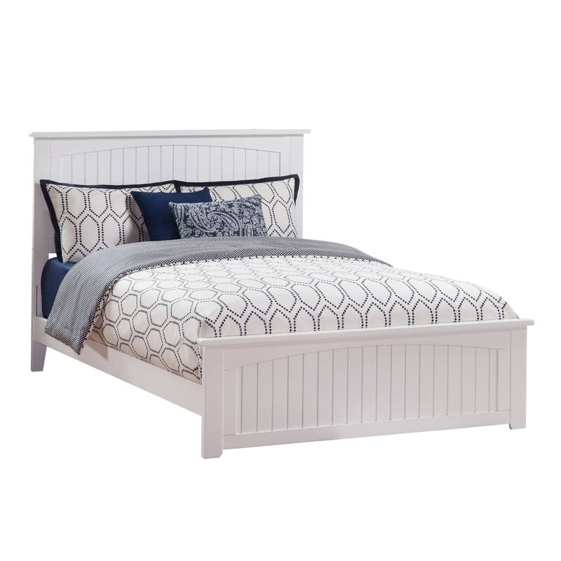 Nantucket Queen Platform Bed with Matching Footboard in White