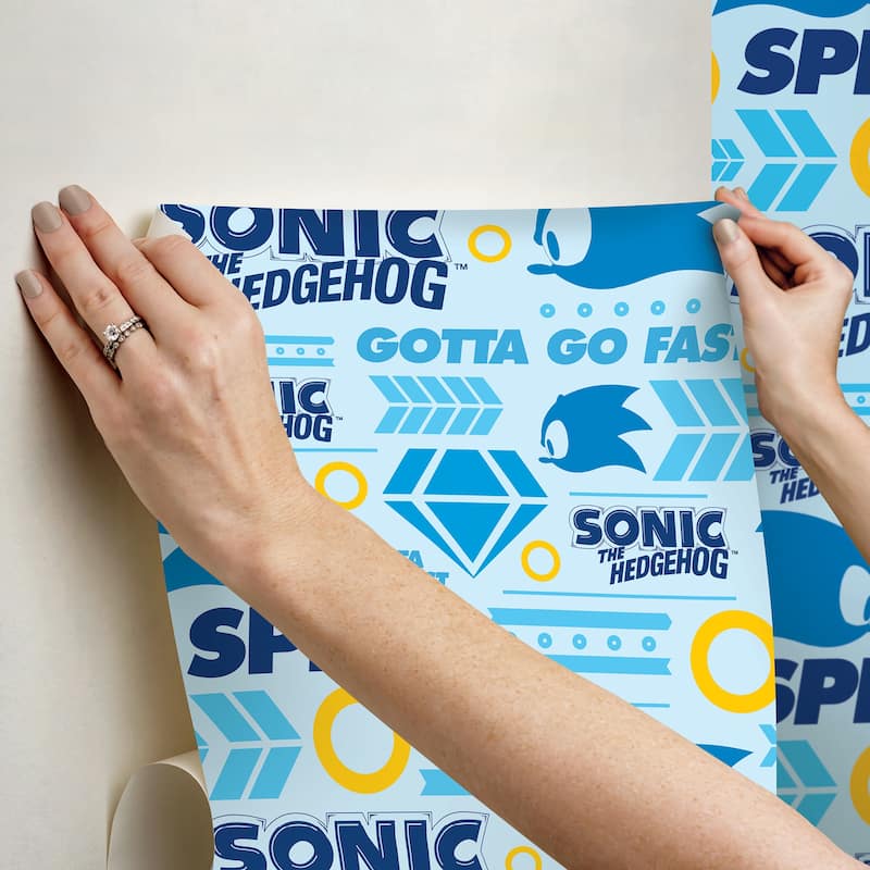RoomMates Sonic The Hedgehog Gotta Go Fast Peel and Stick Wallpaper