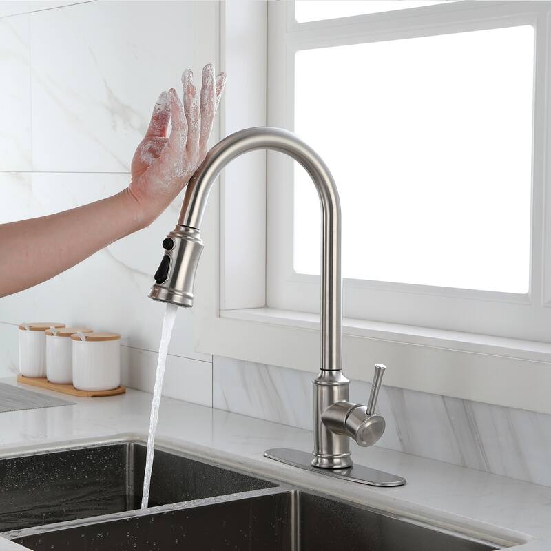 Single Handle Touch Kitchen Faucet with Pull Down Sprayer and Deckplate