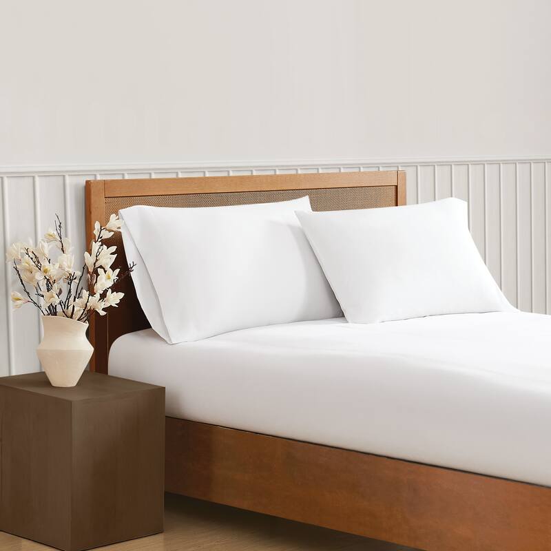 Truly Soft Green Recycled Pillowcase Pair - King - White