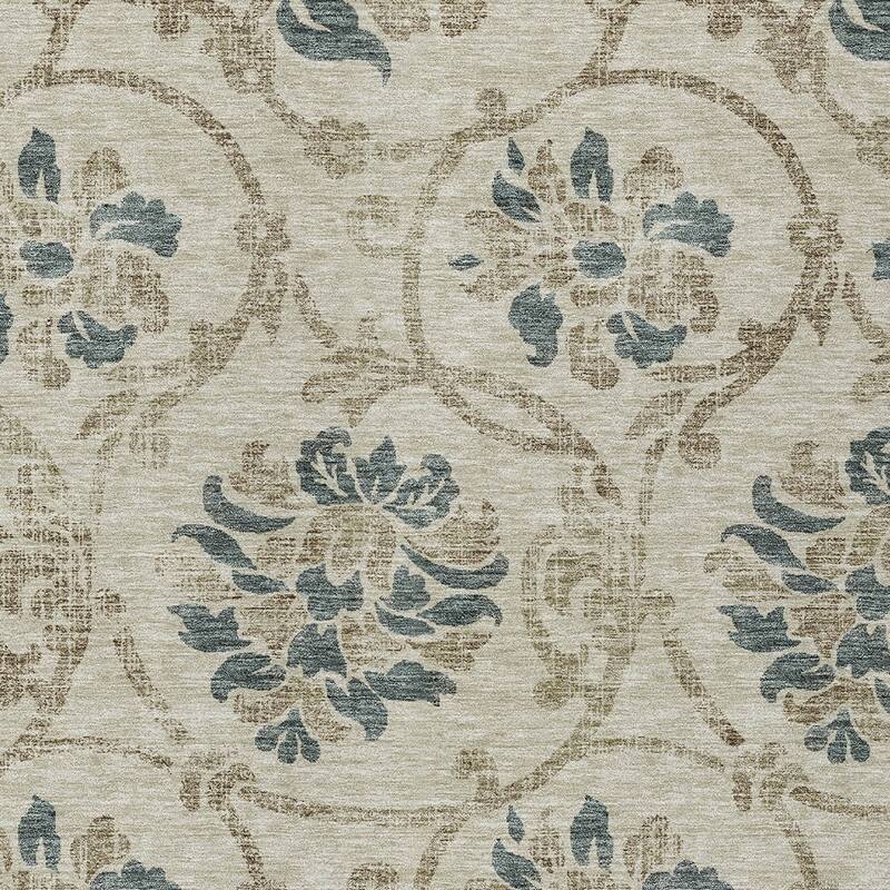 HomeRoots Floral Traditional Rectangle Outdoor Rug