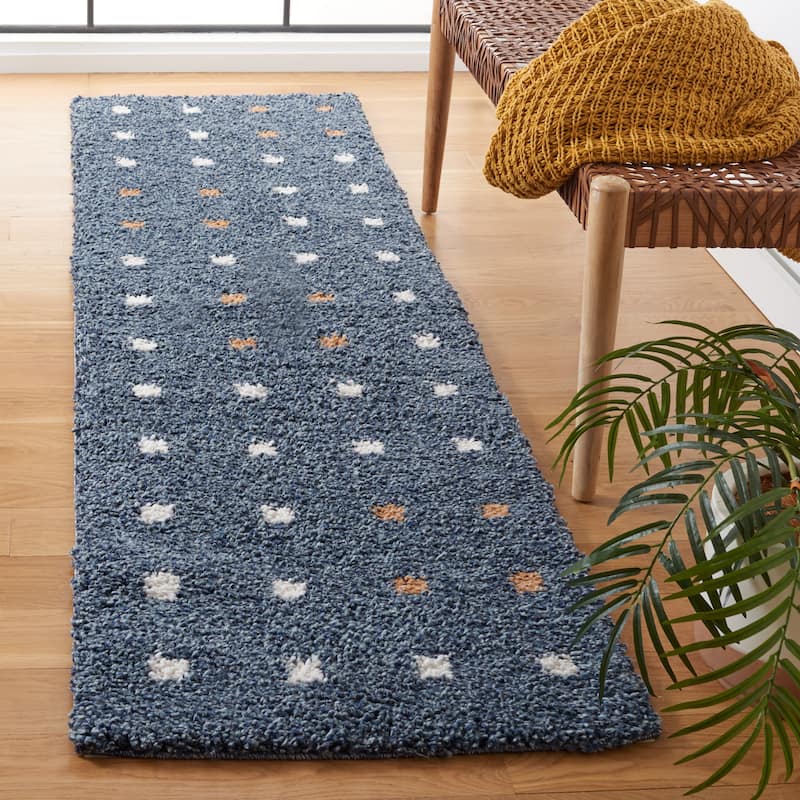 SAFAVIEH, Calico Shag Ruhama Polka Dot 1.6-inch Thick Rug