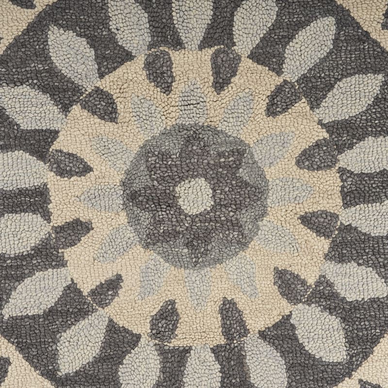 Sevita Modern Floral Bloom Mandala Rug