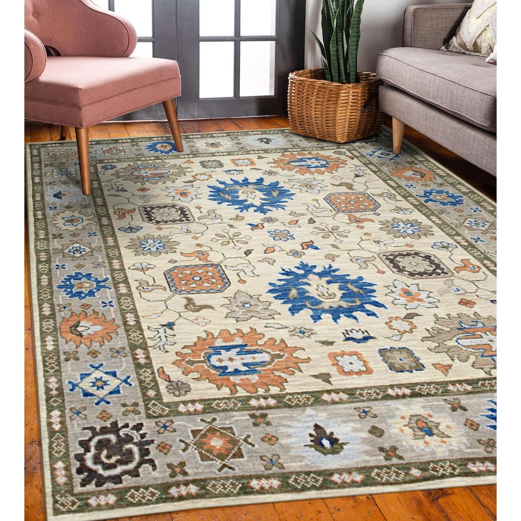 Hand-Knotted Wool Beige Traditional Design Modern Knot Rug - A Fusion of Classic Elegance and Contemporary Craftsmanship