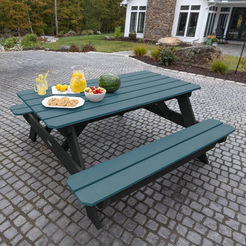 HIGHWOOD Eco-friendly Picnic Table