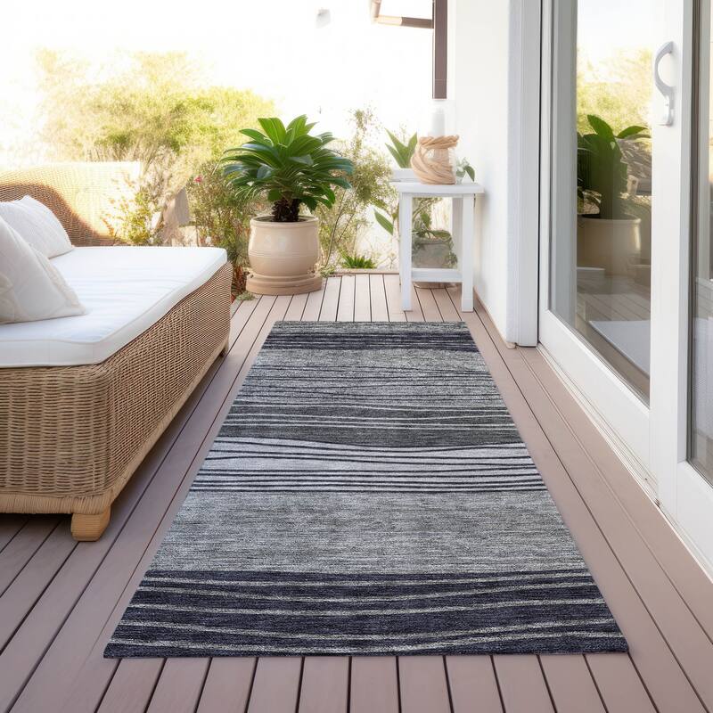 Machine Washable Indoor/ Outdoor Chantille Modern Stripes Rug - Gray - 2'3" x 7'6"