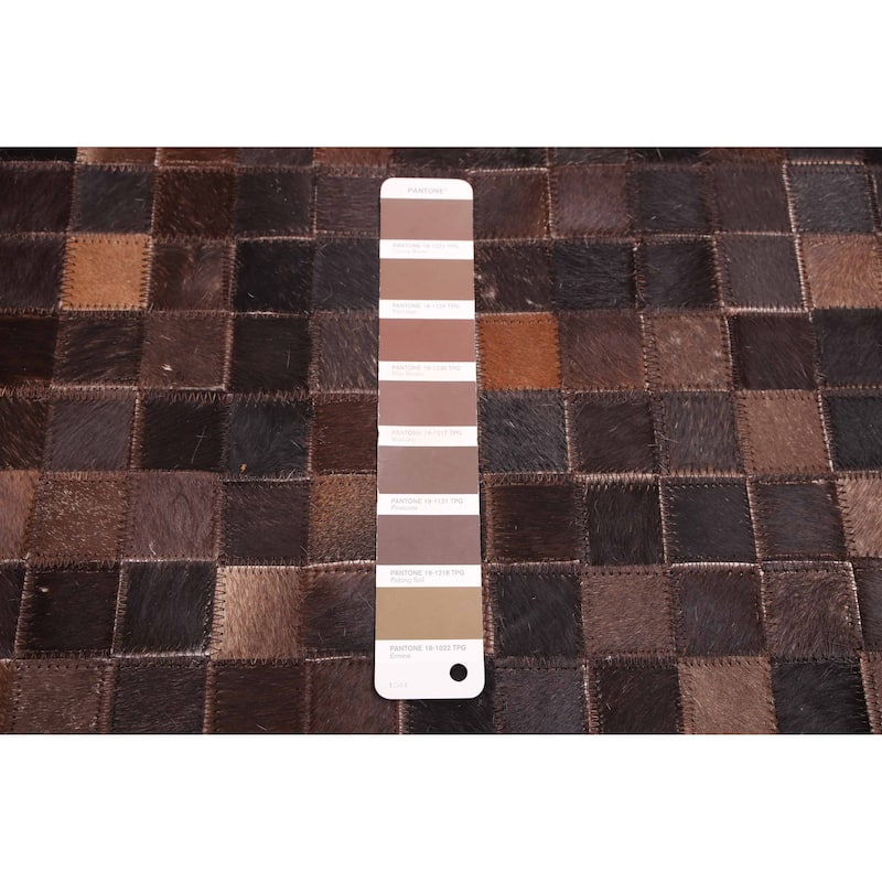 ECARPETGALLERY Handmade Cowhide Patchwork Dark Brown Leather Rug - 5'1 x 8'0