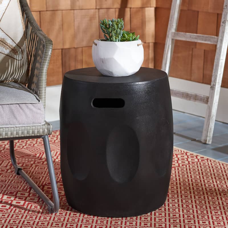 SAFAVIEH Hasmik Indoor/ Outdoor Modern Black Concrete Round Accent Table - 15.7" W x 15.7" L x 17.7" H - 16Wx16Dx18H