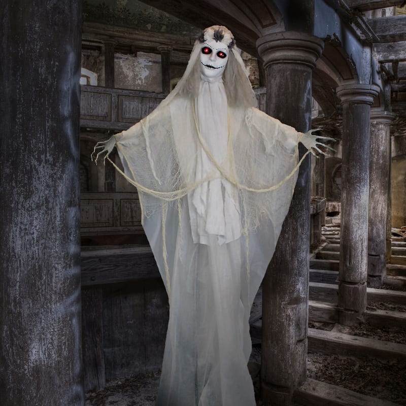 Haunted Hill Farm 5-Ft. Animatronic Zombie, Indoor/Outdoor Halloween Decoration, Flashing Red Eyes, Poseable, Battery-Operated