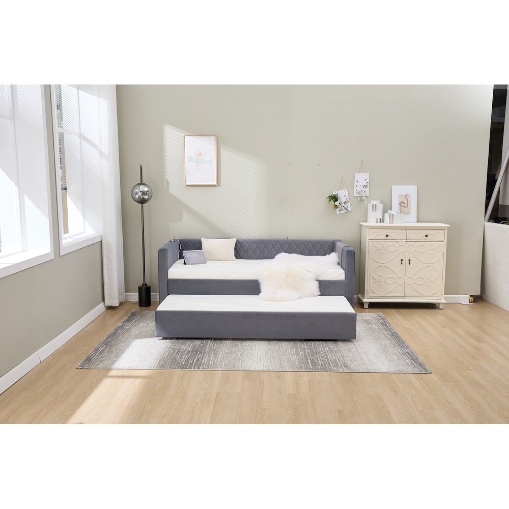 Tufted Upholstered Daybed with Lift Up Trundle, Twin Size Velvet Platform Sofa Bed with Charging Ports and Side Pocket