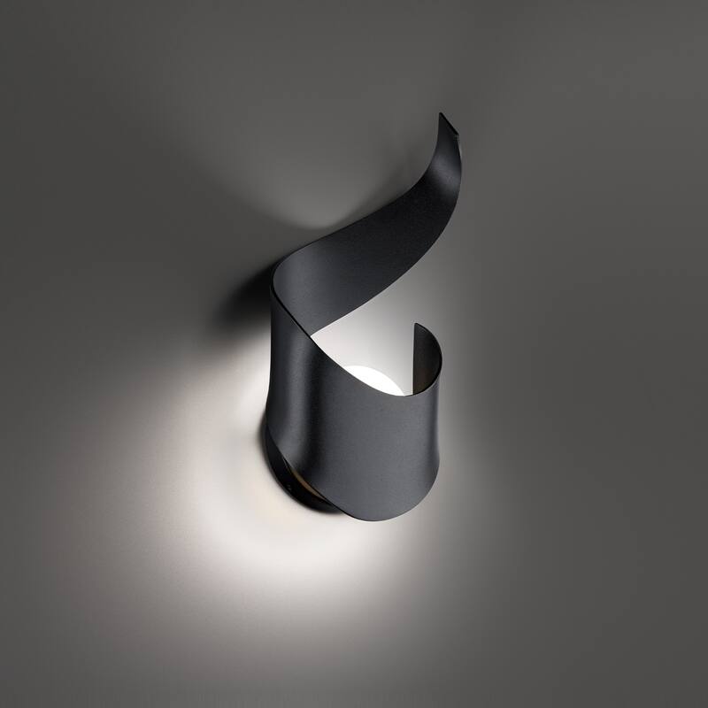 Flamme 16in LED Outdoor Wall Light 3000K in Black - 16-inch
