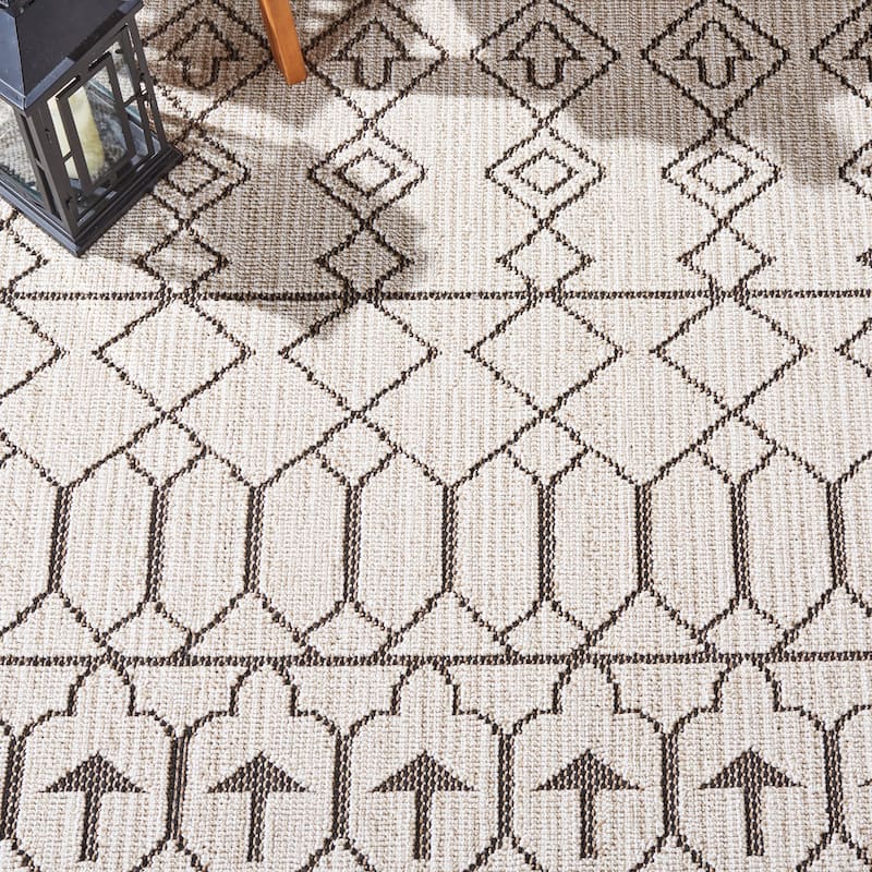 SAFAVIEH Global Janja Indoor /Outdoor Waterproof Rug