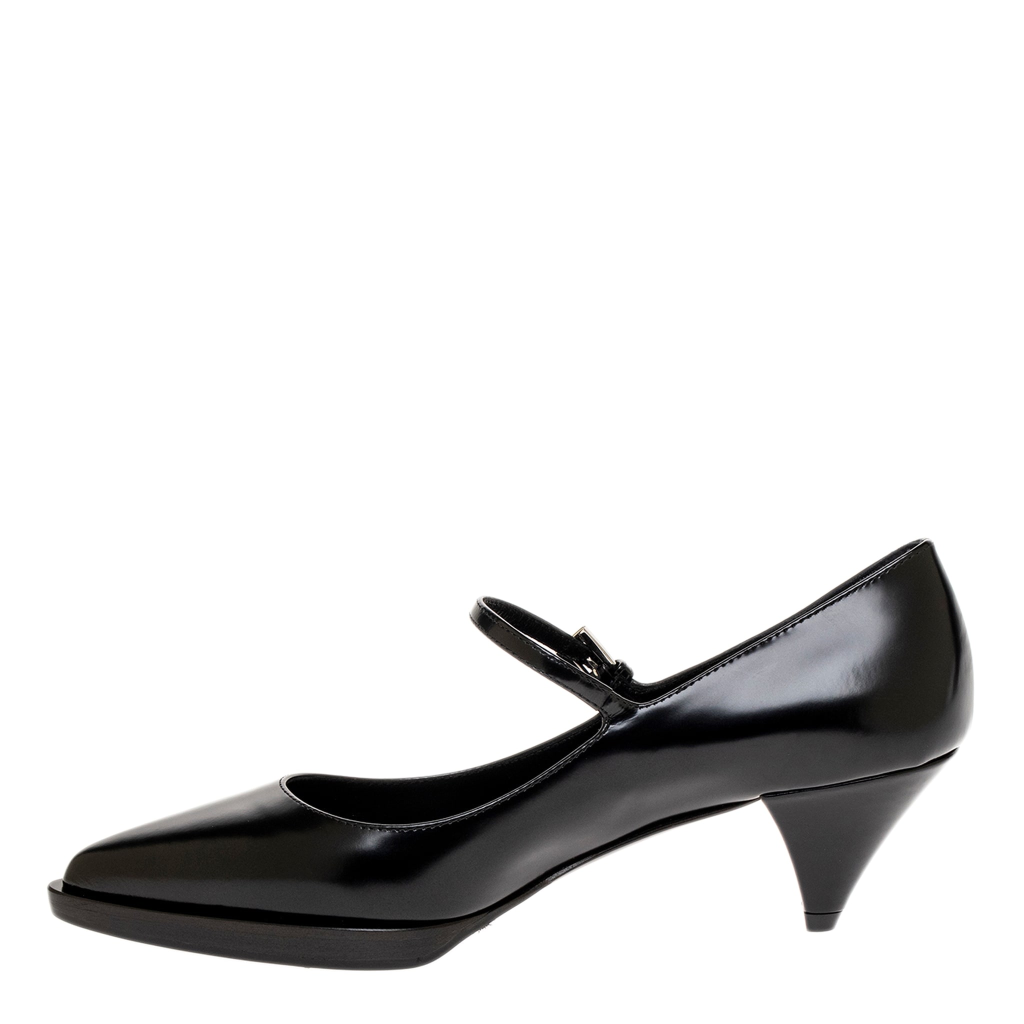 Prada Mary Jane Pumps - Overstock - 43442625