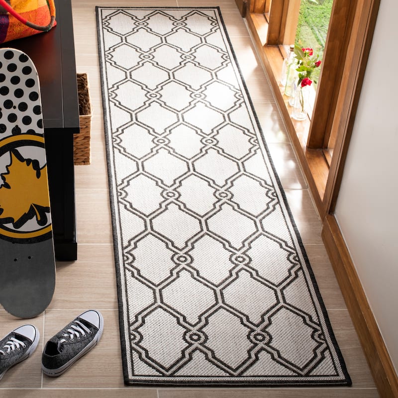 SAFAVIEH Linden Jeri Indoor/ Outdoor Waterproof Patio Backyard Rug - 2'2" x 8' Runner - Light Grey/Charcoal