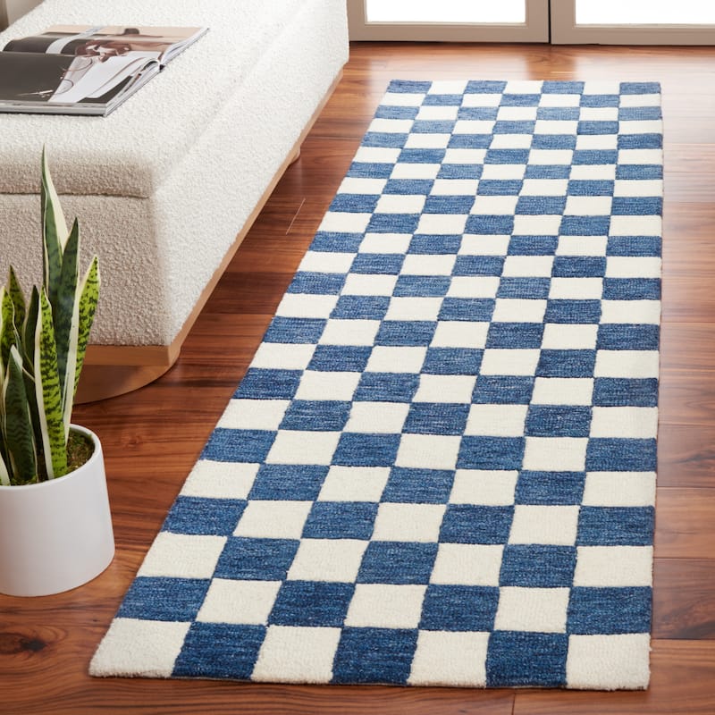 SAFAVIEH Handmade Martha Stewart Collection Berthild Checkered Wool Rug - 2'3" x 8' Runner - Blue/Ivory - Runner