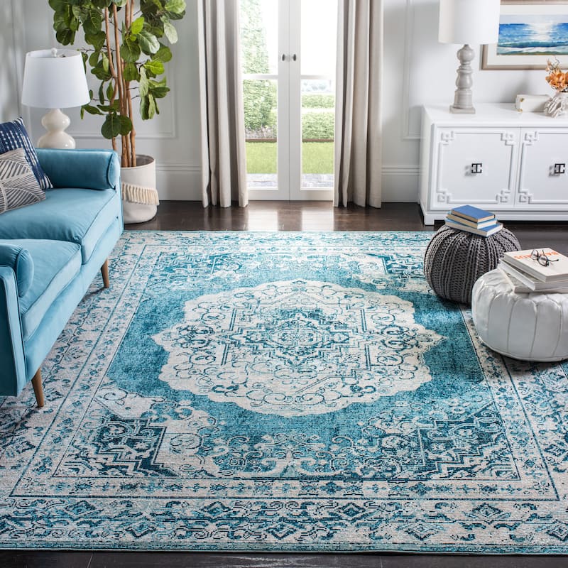 SAFAVIEH, Crystal Rusanka Vintage Oriental Medallion Rug