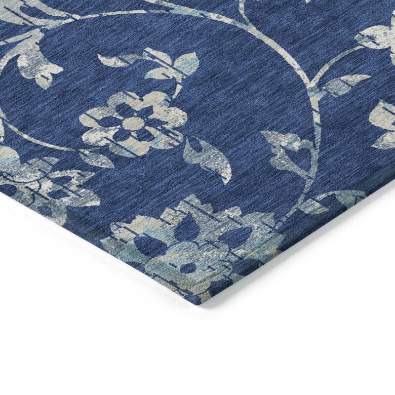 HomeRoots Floral Transitional Rectangle Outdoor Rug