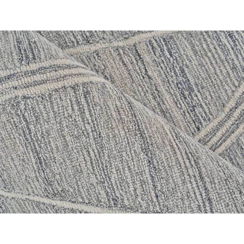Exquisite Rugs Tangiers Handmade Hand-tufted New Zealand Wool on Canvas Gray/Ivory Area Rug