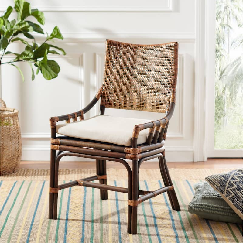 SAFAVIEH Azrielle Coastal Rattan Cushion Chair - 22" W x 24" L x 37" H - 22"W x 24"D x 37"H - Natural Wash/White Cushion