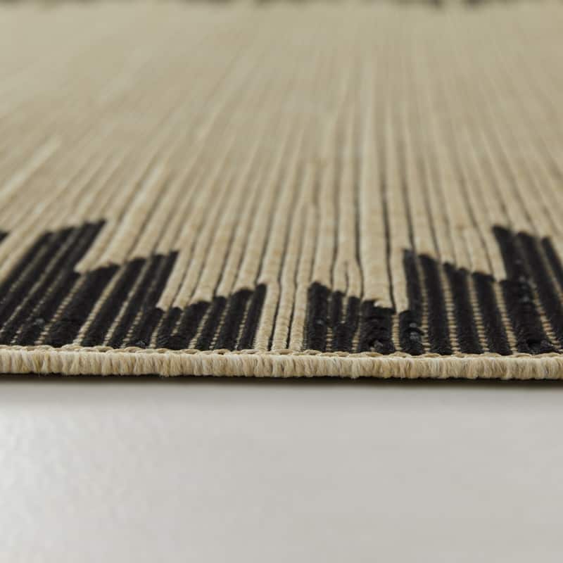 Merieme Art Deco Border Modern Indoor/ Outdoor Area Rug