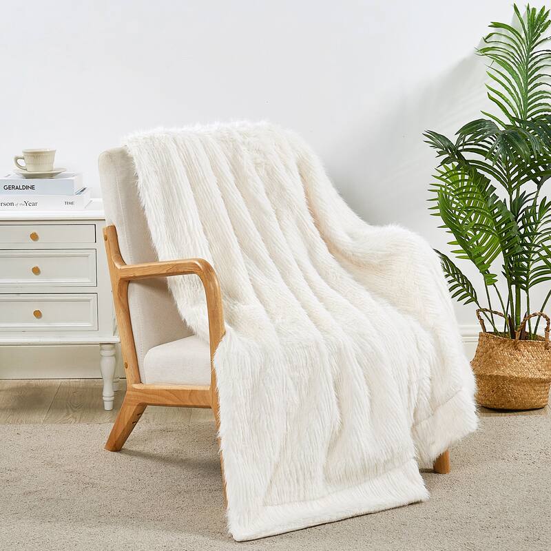 Home Soft Things Cozy Soft Plush Textured FauxFur Throw Blanket