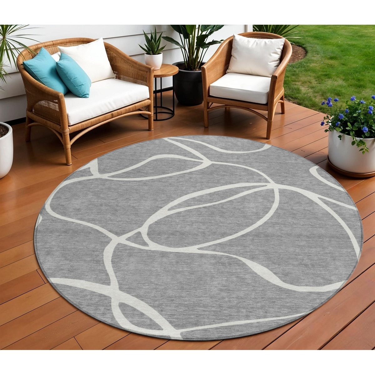 8' Gray And Ivory Round Abstract Washable Indoor Outdoor Area Rug - 8' x 11'