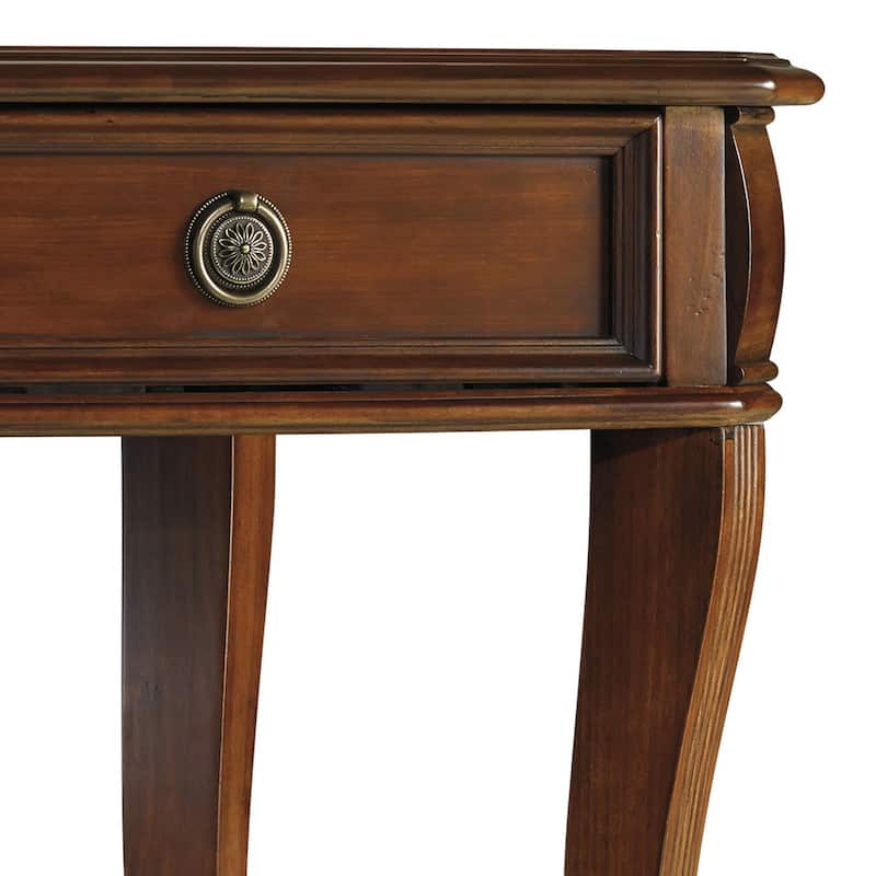 Brookhaven End Table - 24"W x 28"L x 24"H