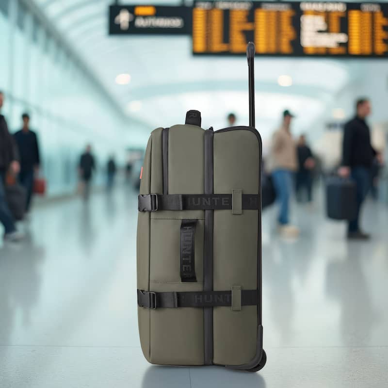 Hunter Stormhaul 25" Rolling Duffle Luggage Bag