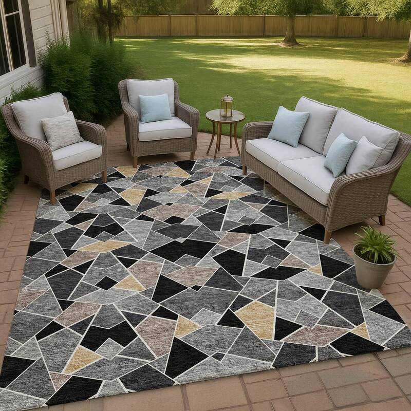Machine Washable Indoor/ Outdoor Modern Mosaic Chantille Rug - Black - 8' x 10'