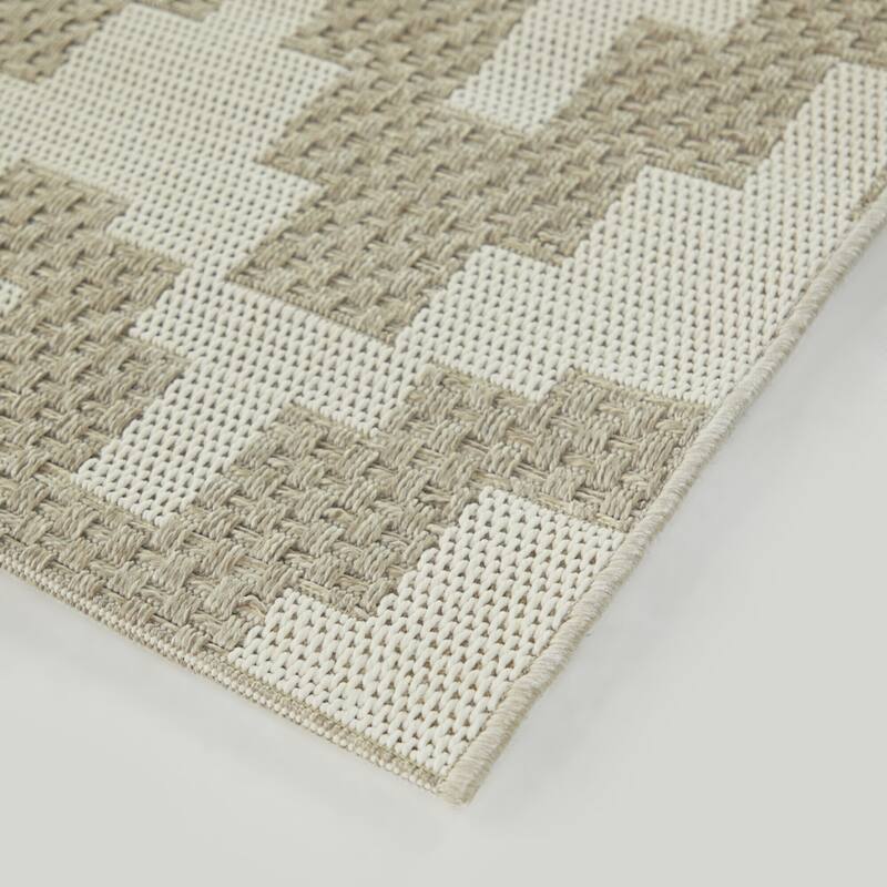 Monika Ikat Indoor/Outdoor Area Rug