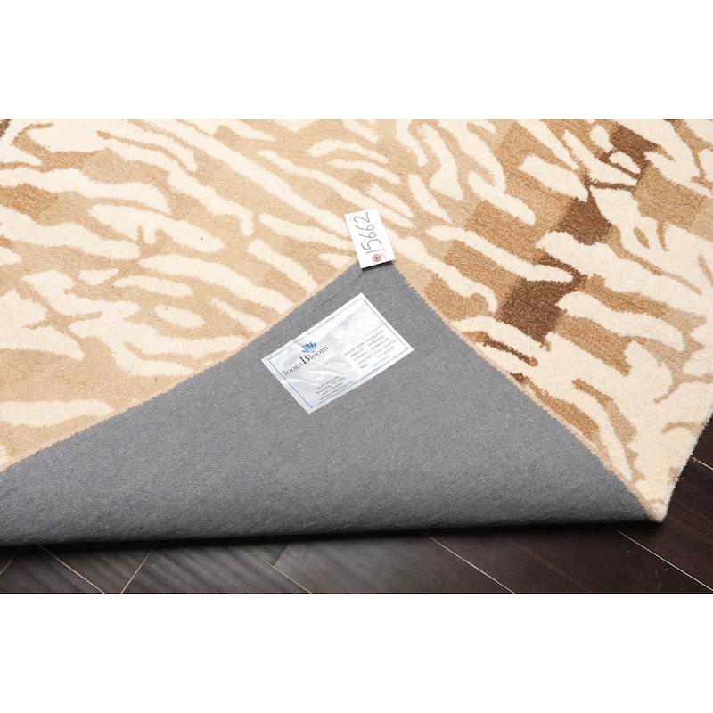 Hand Tufted 100% Wool Animal Print Oriental Area Rug Ivory Color
