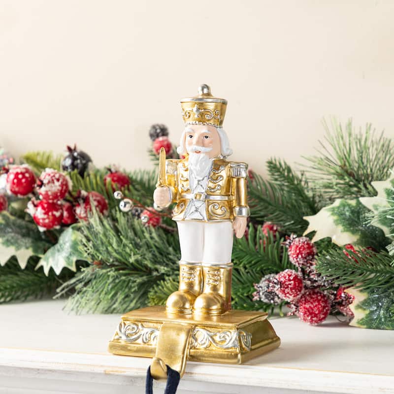 Glitzhome Set of 2 Christmas Resin Nutcracker Stocking Holders with Stockings