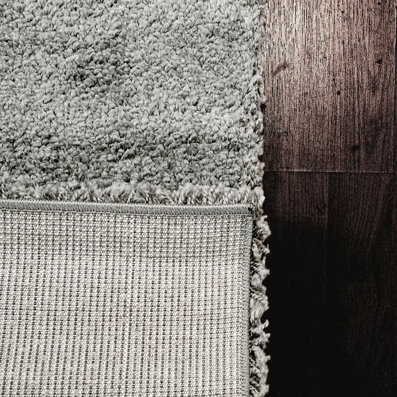 Dynamic Rugs Super Shaggy Polypropylene Shag Area Rug