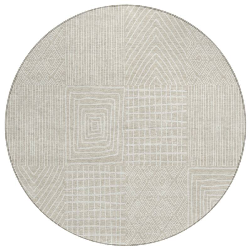 Machine Washable Indoor/ Outdoor Geo Patchwork Chantille Rug