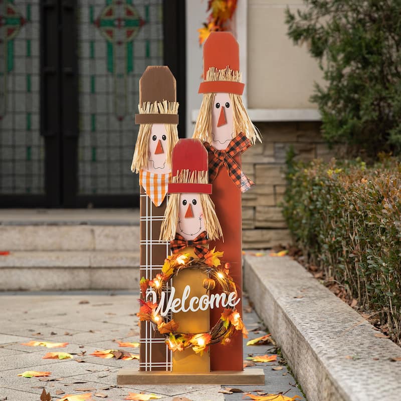 Glitzhome 36.25"H Lighted Wooden Scarecrow Welcome Porch Decor w/Wreath