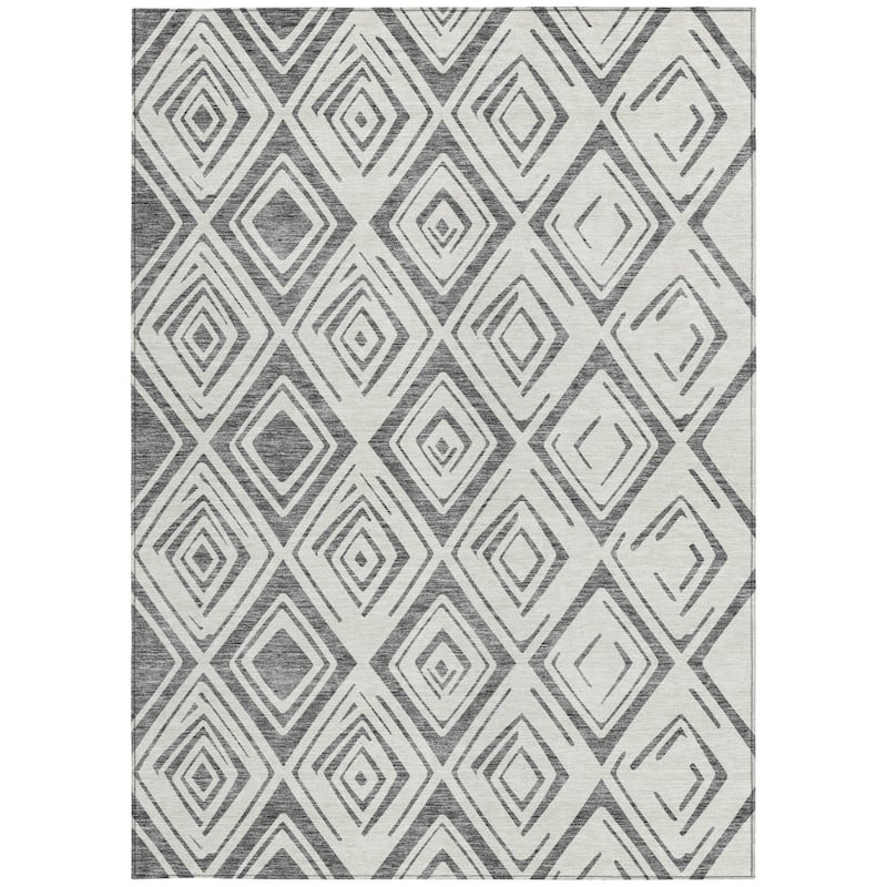 HomeRoots Geometric Transitional Rectangle Outdoor Rug