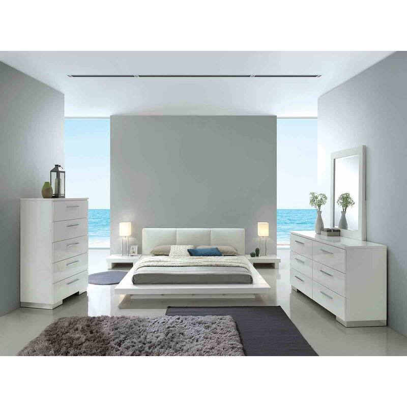 White Contemporary Low Porfile Bedroom Furniture Set with USB Charger Nightstand