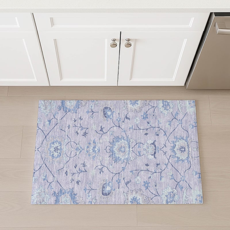 Machine Washable Indoor/ Outdoor Traditional Serena Chantille Rug