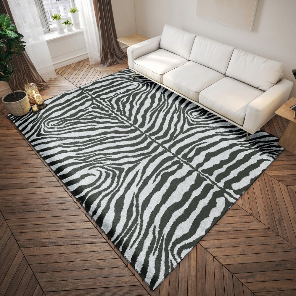 Addison Indoor/ Outdoor Safari Zebra Animal Print Washable Area Rug